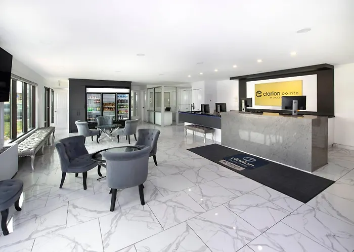 Clarion Pointe Hotel Medicine Hat