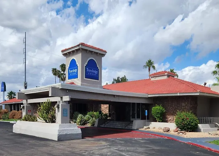 Travelodge By Wyndham Phoenix North
