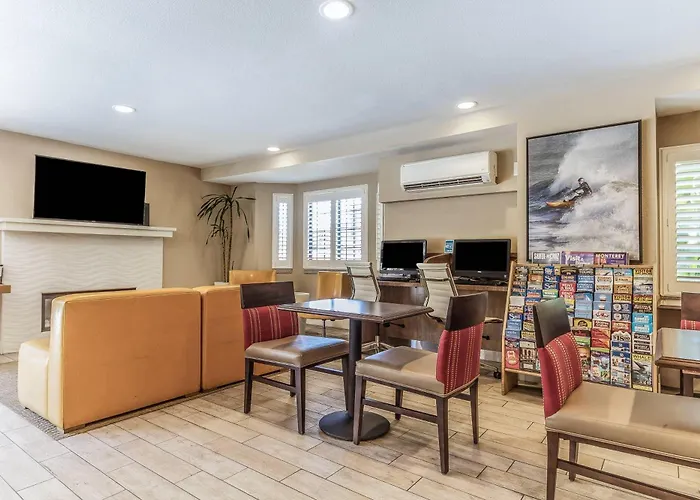 Comfort Inn Santa Cruz North