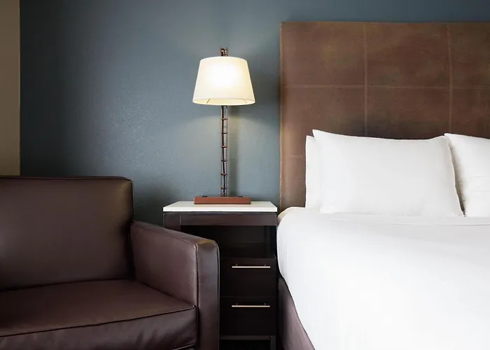 Hyatt House Seattle Bellevue Hotel