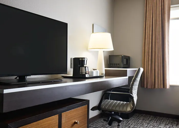 Hyatt House Seattle Bellevue Hotel