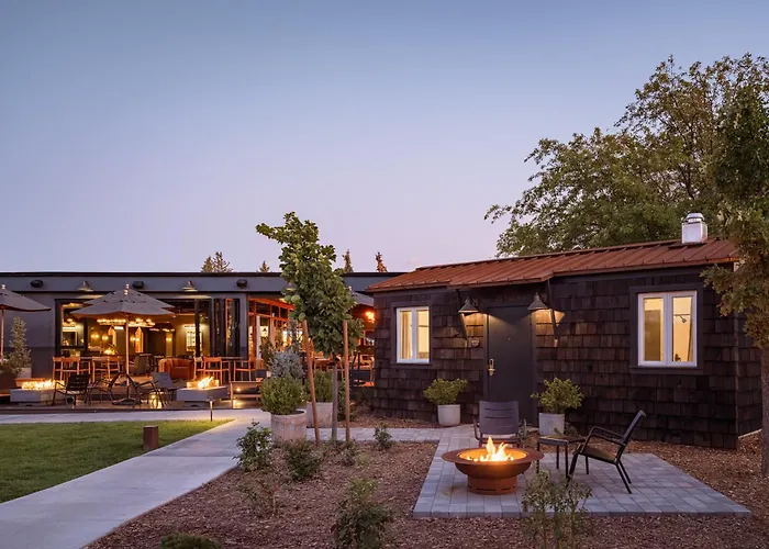 High Country Motor Lodge - Near Nau And Downtown Flagstaff
