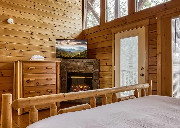 Lookout Lodge By Avantstay Sevierville