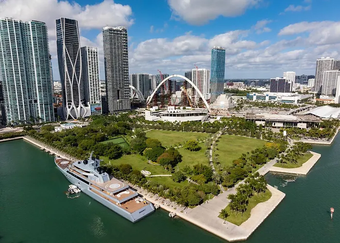 The Crosby Miami Worldcenter Hotel