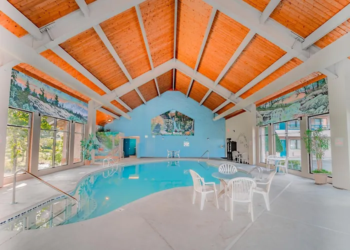 Accommodations By Willow Brook Lodge Pigeon Forge