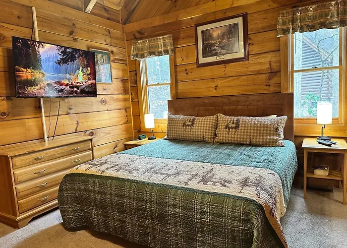 Er57 - Bear Haven - Great Location! Close To All The Action! Cabin Pigeon Forge
