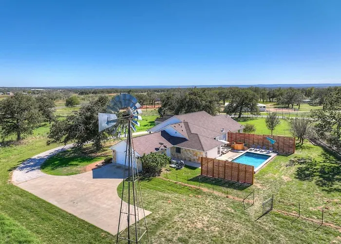 The Kk Ranch-Private Pool-Hill Country Bliss Villa Fredericksburg