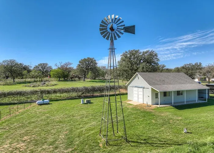 The Kk Ranch-Private Pool-Hill Country Bliss Villa Fredericksburg