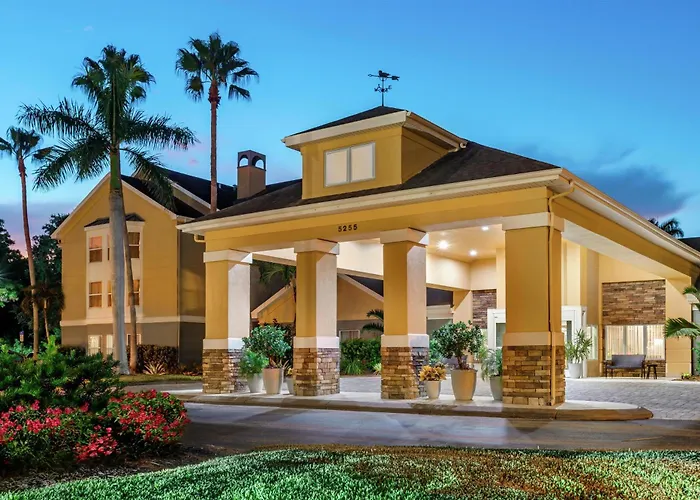 Homewood Suites By Hilton Fort Myers