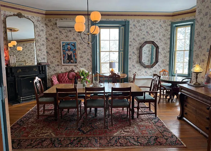 Elmwood Heritage Inn Charlottetown