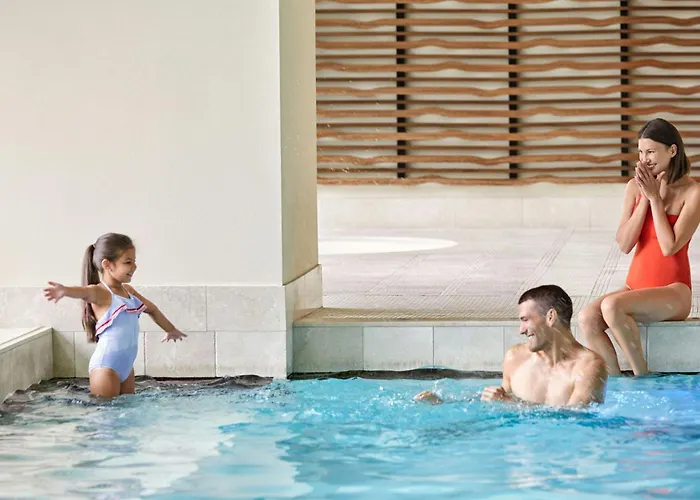 The Ritz-Carlton, Toronto Hotel