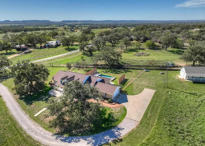 The Kk Ranch-Private Pool-Hill Country Bliss Villa Fredericksburg
