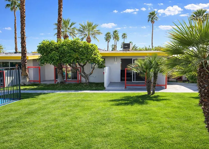 Mod Palm Desert