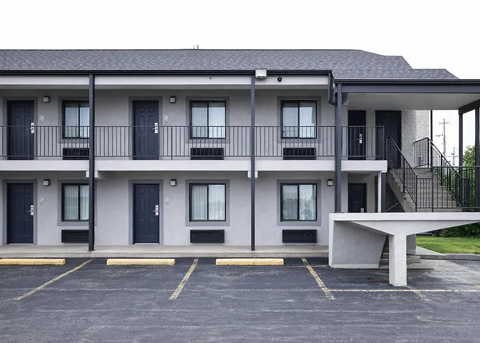Quarters Inn & Suites Nashville