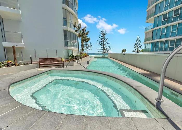 Reflections Tower Two Hotel Tweed Heads