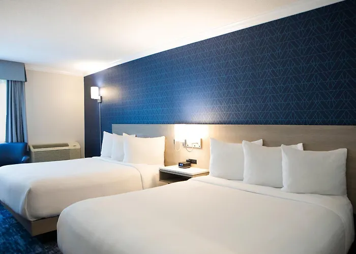 The Fredericton Inn
