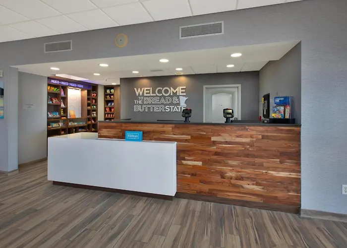 Hampton Inn And Suites St. Cloud Saint Cloud