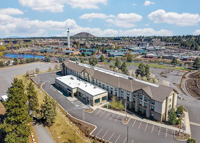 Hampton Inn & Suites Bend