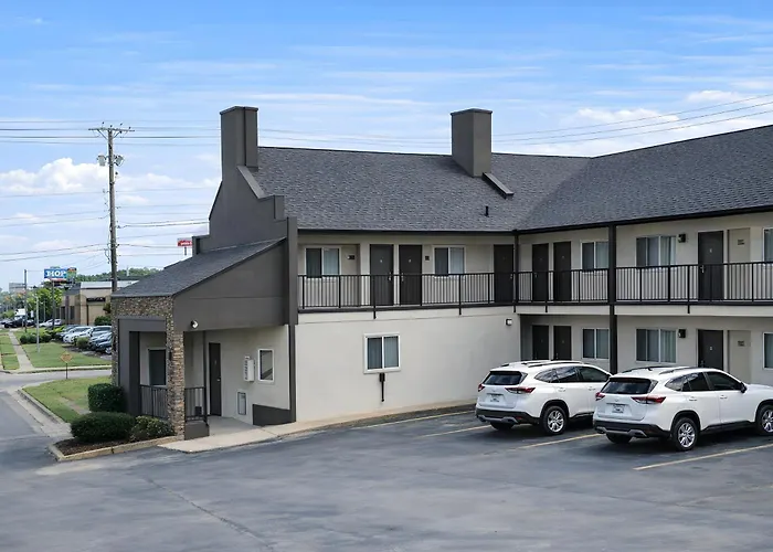 Quarters Inn & Suites Nashville