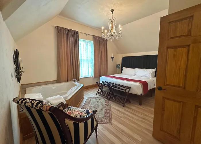 Sweetwater Branch Inn Gainesville