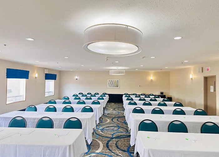 Holiday Inn Hotel & Suites Regina By Ihg
