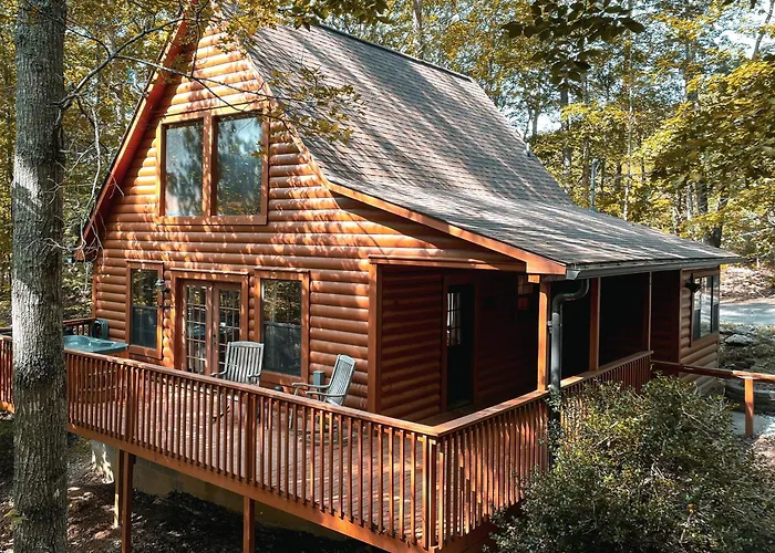 Great Smoky Mountains Cabin!, Secluded, Pet-Kid Friendly! Sevierville