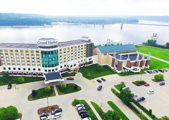 Grand Harbor Resort And Waterpark Dubuque
