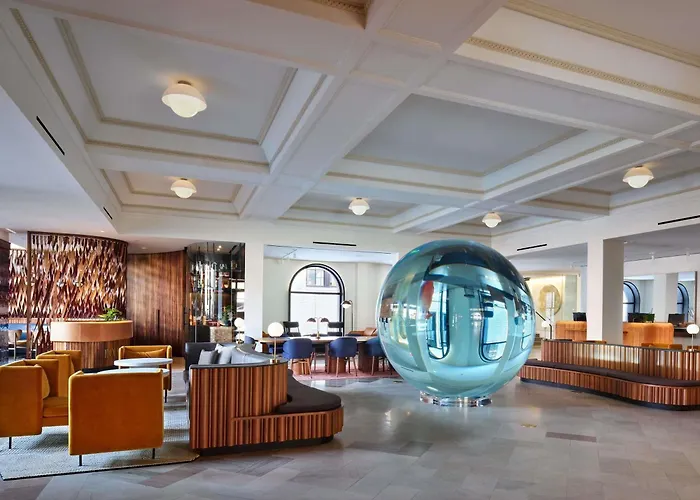 21C Museum Hotel St Louis Saint Louis