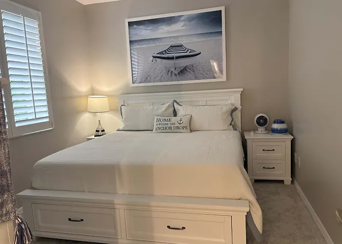 Luxury Condo In Regatta Naples