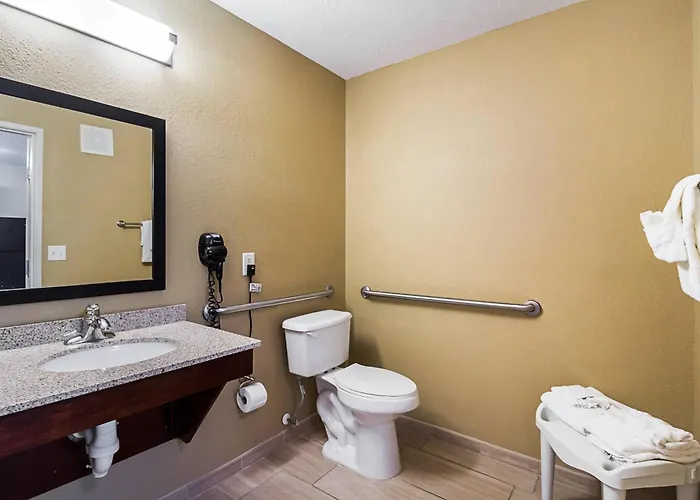 Mainstay Suites Fargo - I-94 Medical Center