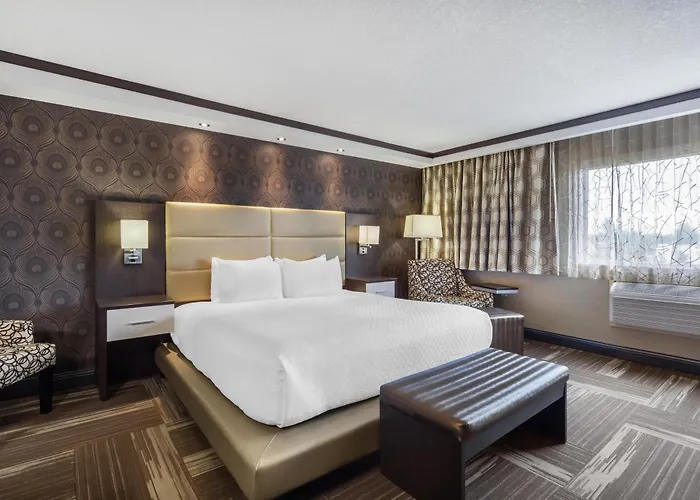 Best Western Plus Edmonton Airport Hotel Leduc