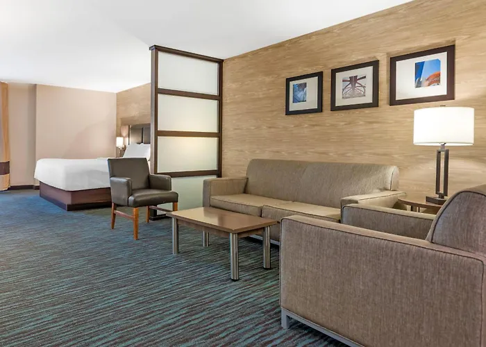 Comfort Inn & Suites Airport North Calgary