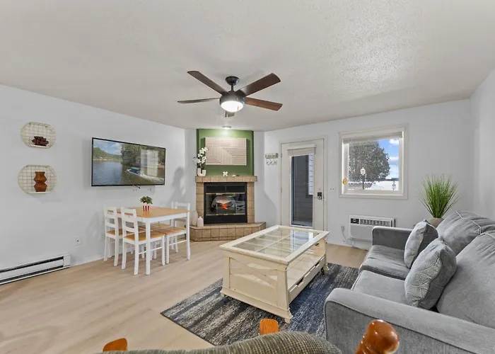 Dells Suite Dreams At Lighthouse Cove Condominiums Wisconsin Dells