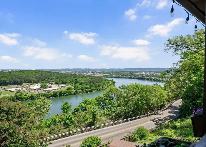 Historic Riverview Inn Six Chattanooga