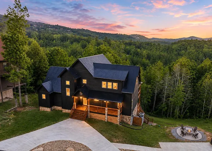 Exclusive Attraction Ticket Prices! Luxury Cabin, Sleeps 20, Pool, Sauna And Views Sevierville
