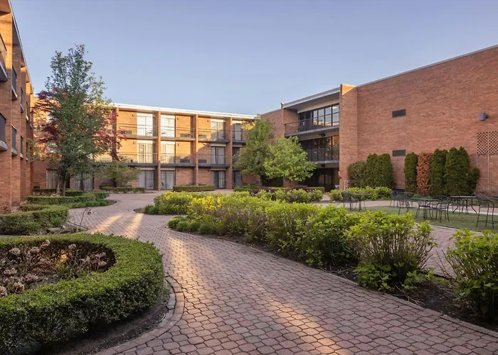Four Points By Sheraton Detroit Novi