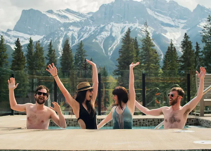 The Malcolm Hotel Canmore