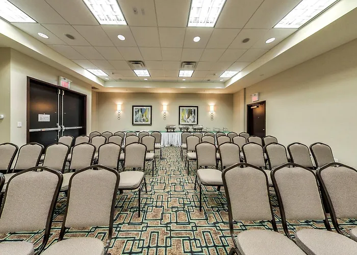 Holiday Inn Hotel & Suites Edmonton Airport Conference Centre By Ihg Nisku