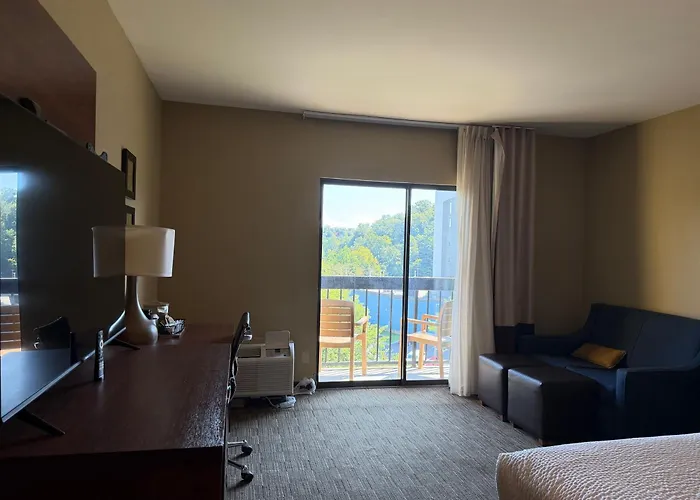 Vista Suites Near Island And Leconte Convention Center Pigeon Forge