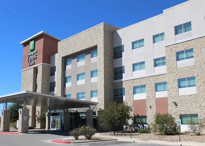 Holiday Inn Express & Suites - San Marcos South By Ihg