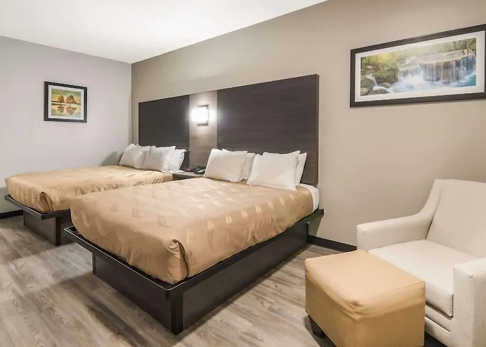 Quality Inn & Suites Fort Worth - Fossil Creek