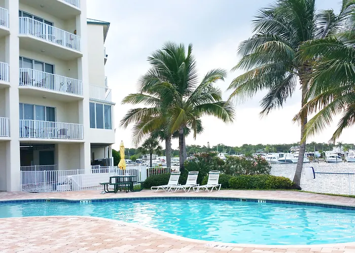 Boca Ciega Resort By Travel Resort Services St. Petersburg