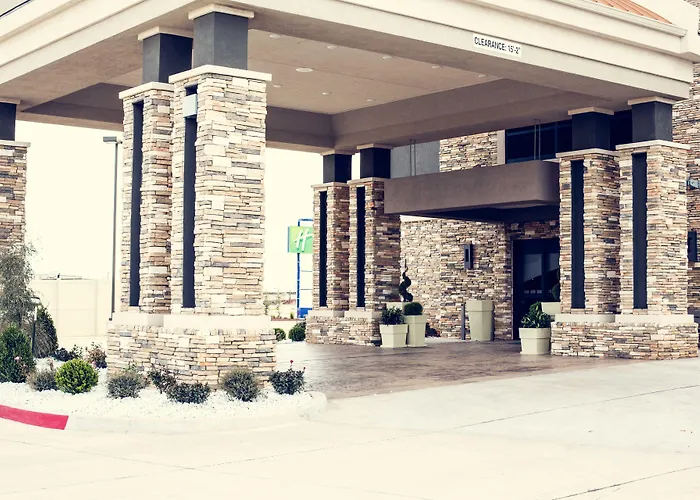 Holiday Inn Express & Suites Oklahoma City Southeast - I-35 By Ihg