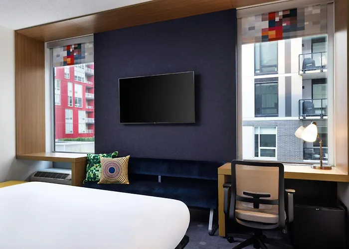 Aloft By Marriott Minneapolis