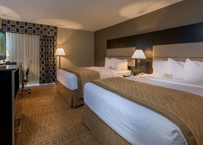 Ramada By Wyndham Boise Hotel