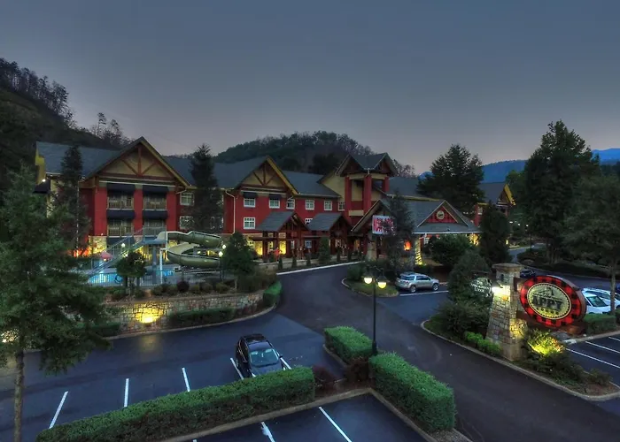 The Appy Lodge Gatlinburg