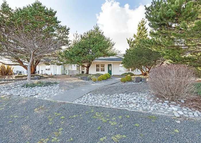 Agate House - Ocean Shores