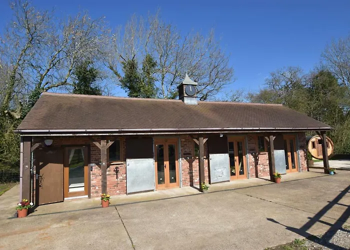 Oak Tree Stables Cottage Birmingham