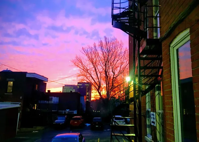 Hotel Chateau De L'Argoat Montreal